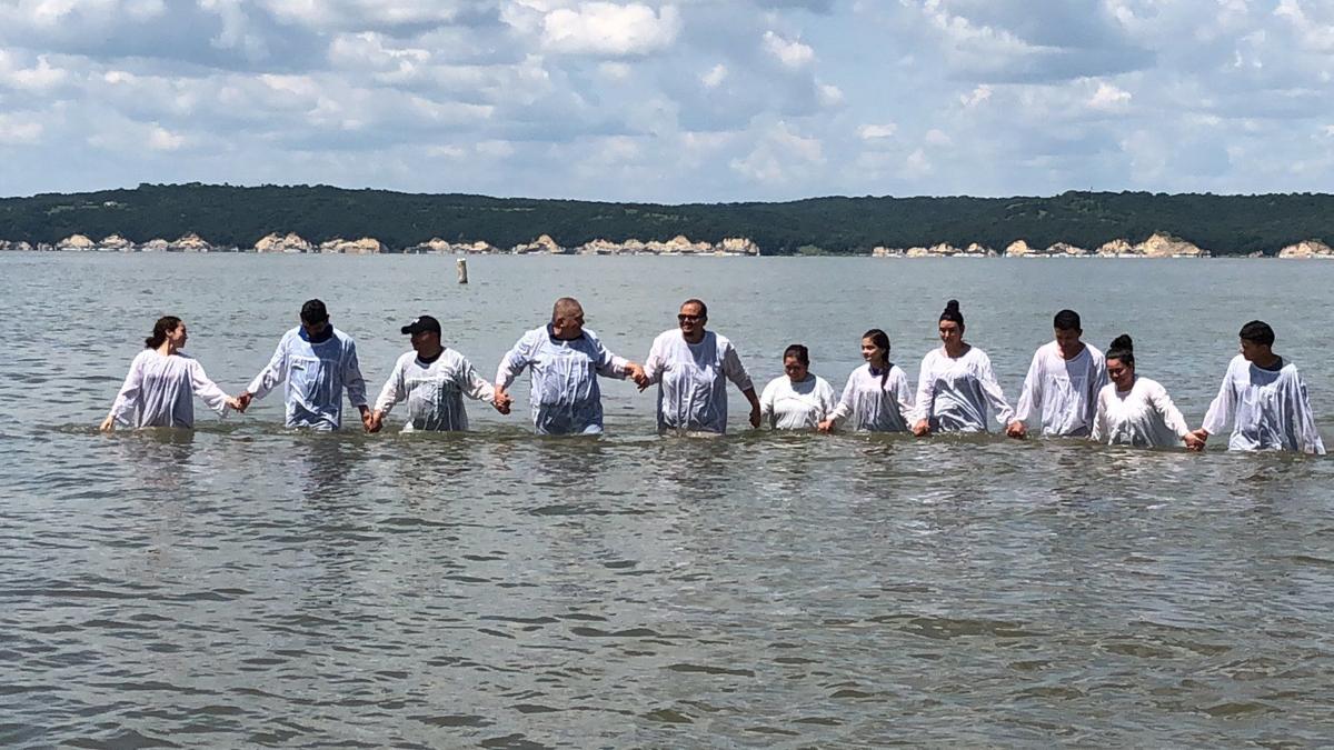First Hispanic church in Columbus to have fun 25 years | Native