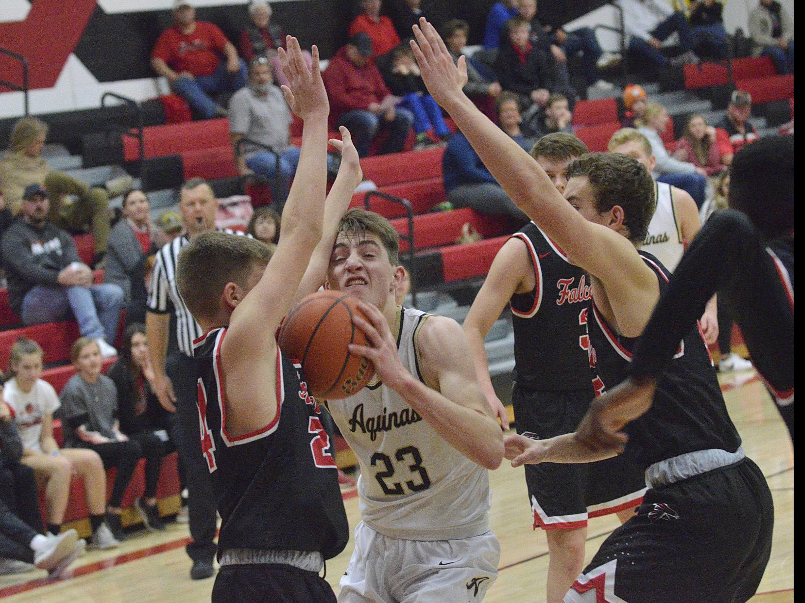 Aquinas Catholic Boys Basketball Monarchs Showed Toughness Time