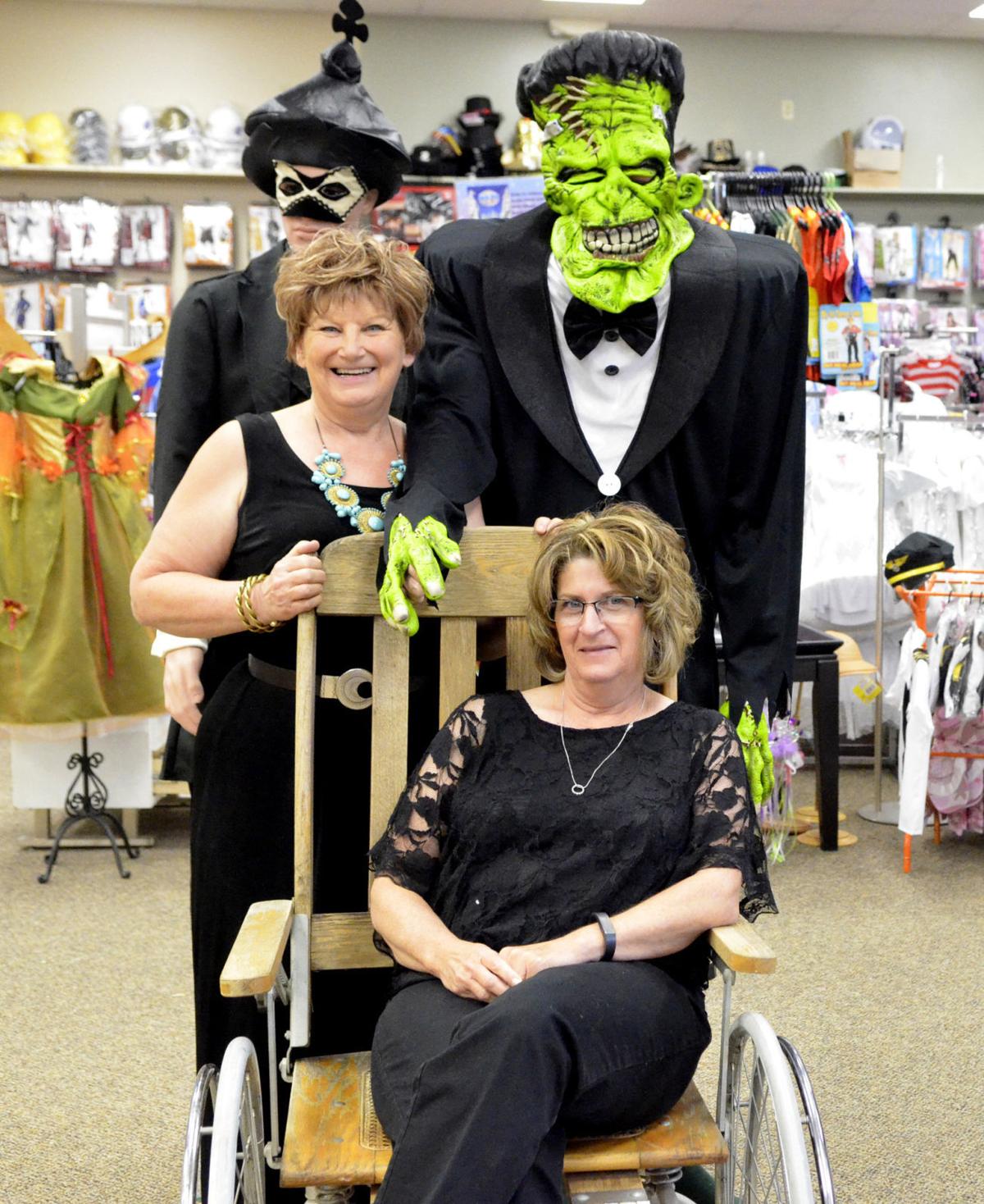 Store Dressing Up For Halloween Chills Thrills Local Columbustelegram Com