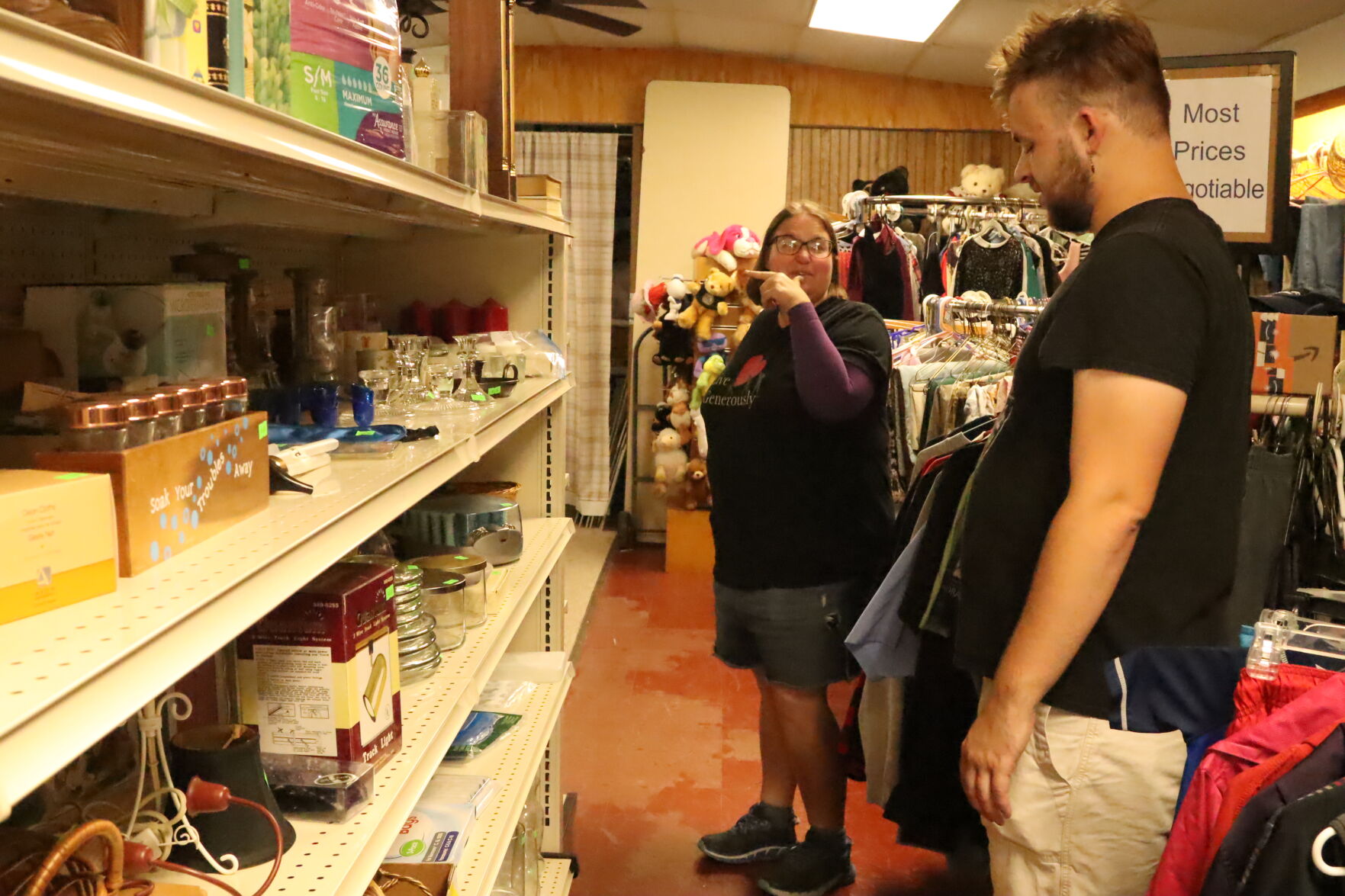 Thrift store and Butler County Food Pantry open