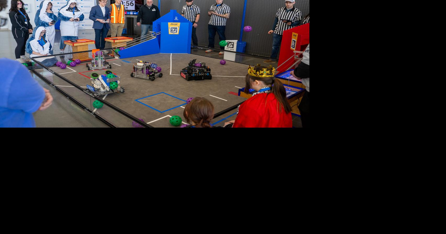 Columbus High students earn robotics awards at championship