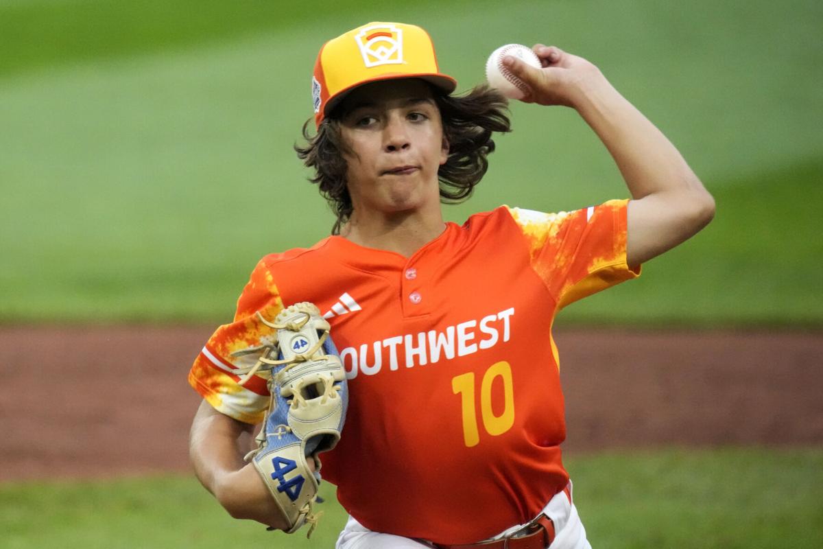 California beats Japan 2-1 to take LLWS