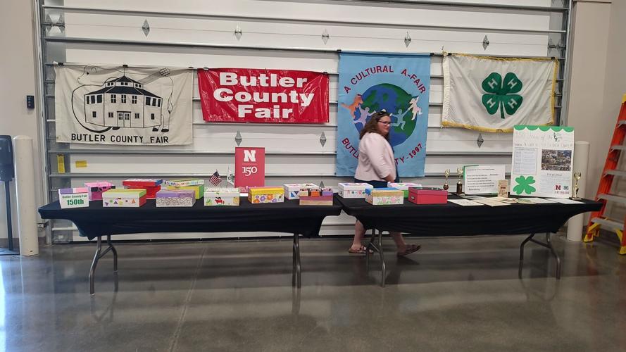 Boxes for the fair