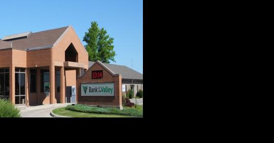 Bank of the Valley celebrates 25 years in David City - Vimarsana News