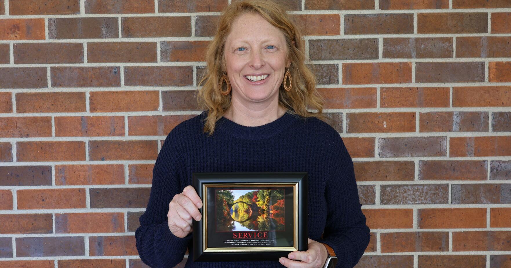 Karla Rosendahl wins Columbus Community Hospital's Service Over Self award - Vimarsana News