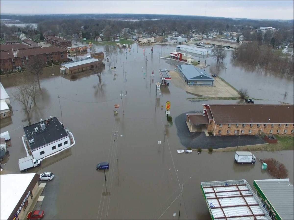 Flooding forcing evacuations, traffic troubles News