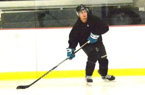 LOCAL HOCKEY: Flyers now in a league of their own