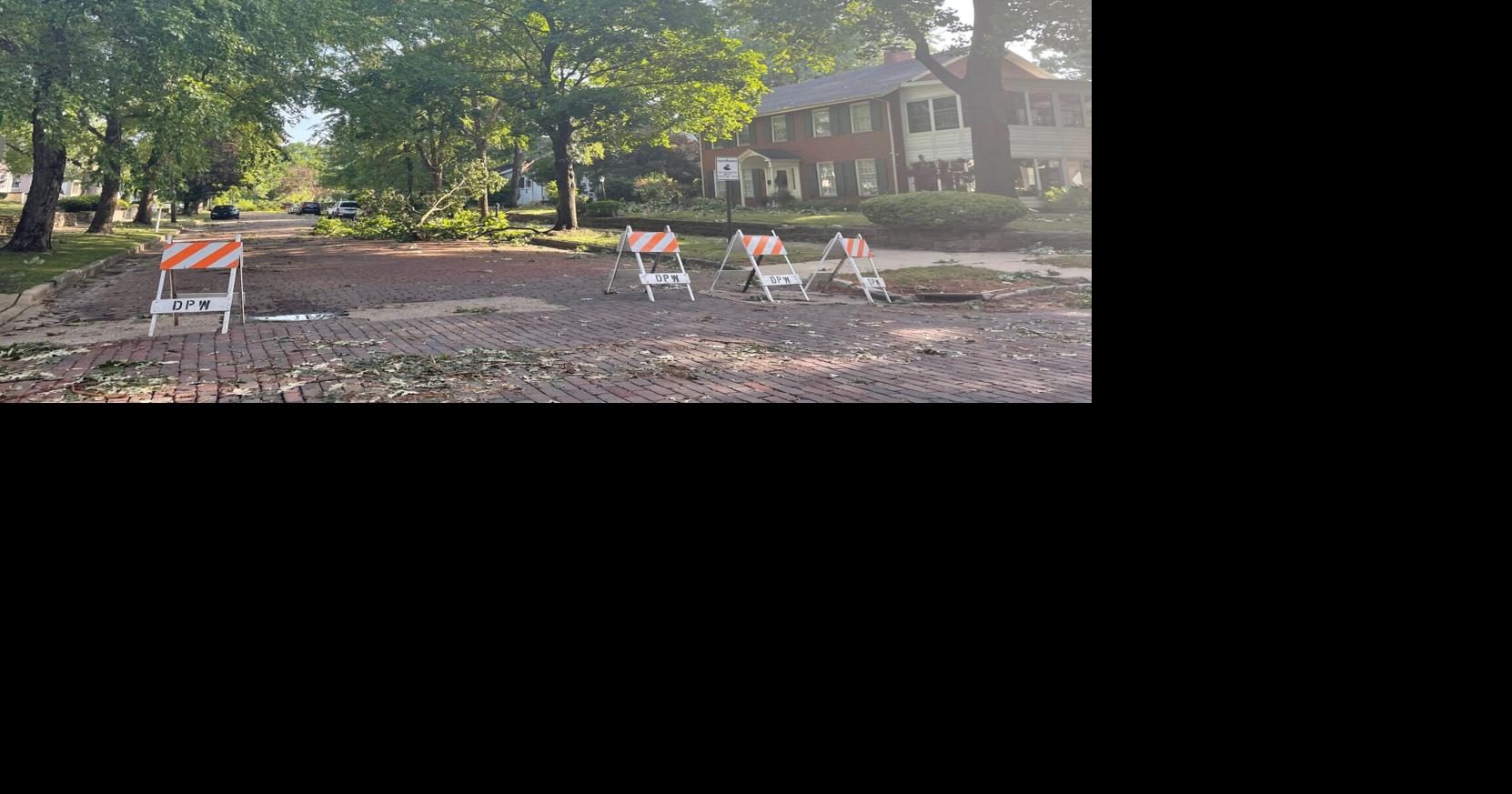 Clean up continues after storm | Local News | commercial-news.com