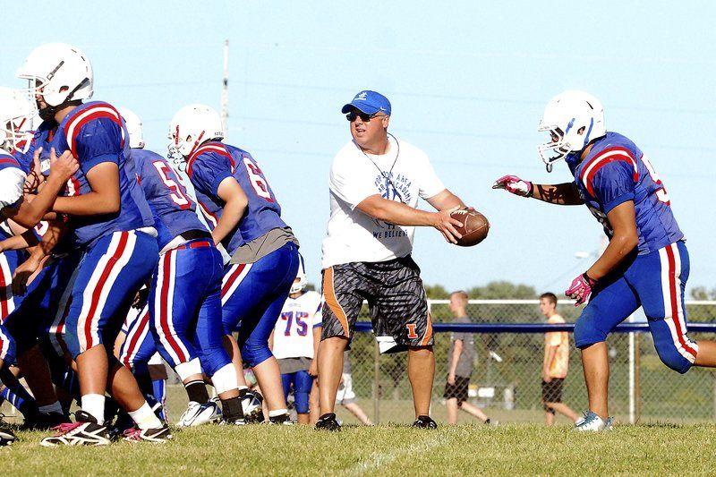 Hoopeston Schlarman Football Program Strives For Improvement Local Sports Commercial News Com