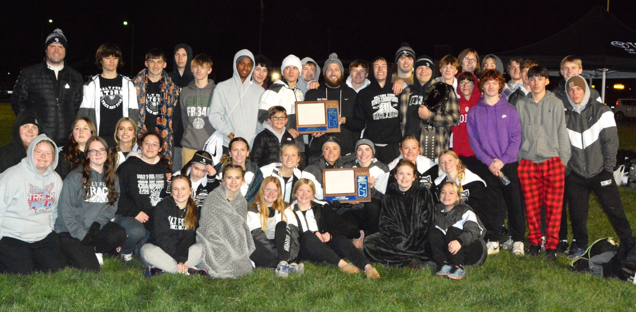 Salt Fork Storm dominates Vermilion County track titles with young team and senior leaders