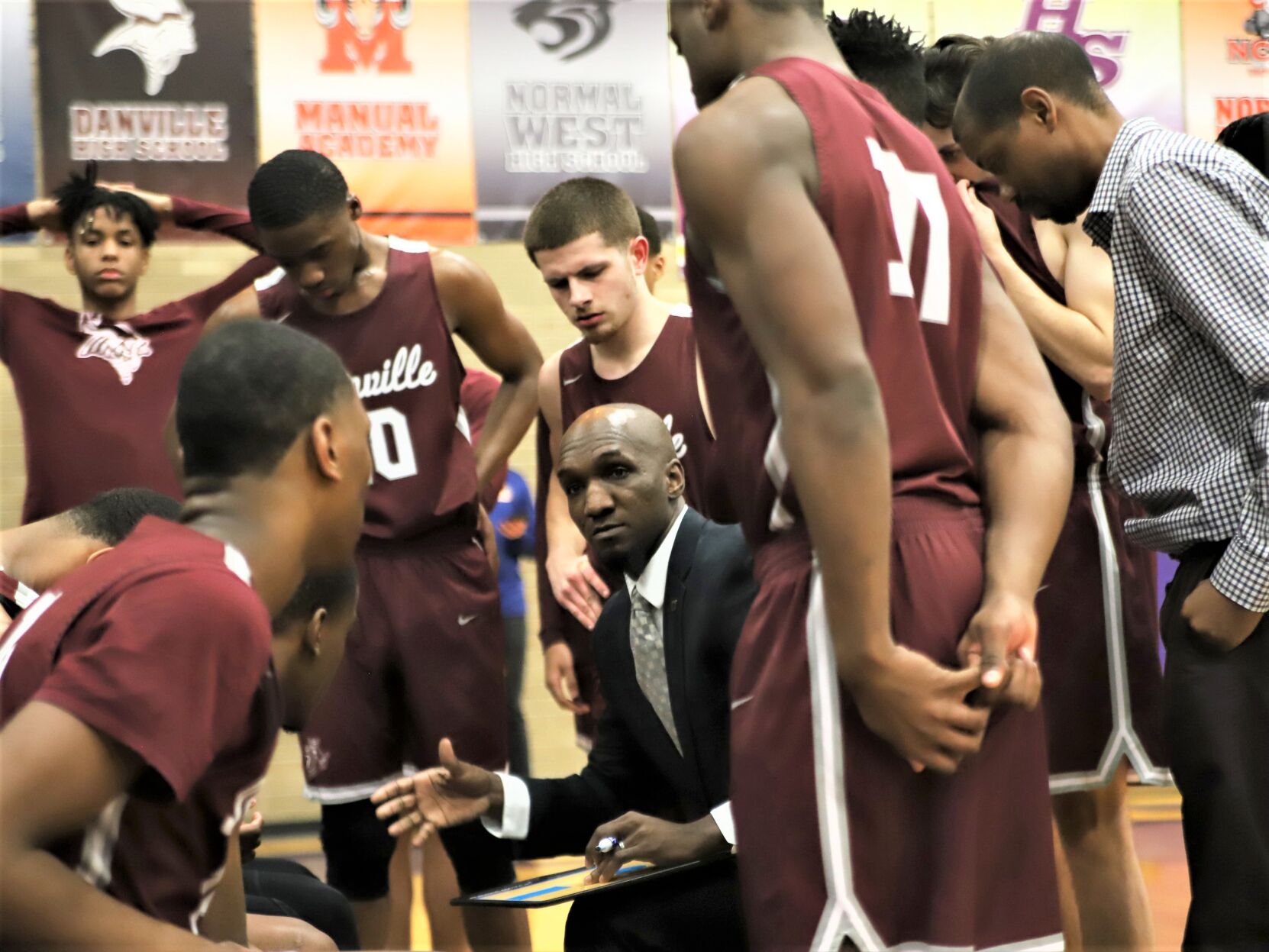 Durrell Robinson Steps Down as Danville Head Coach After 5 Years, Focusing on Mentorship and Tough Competition