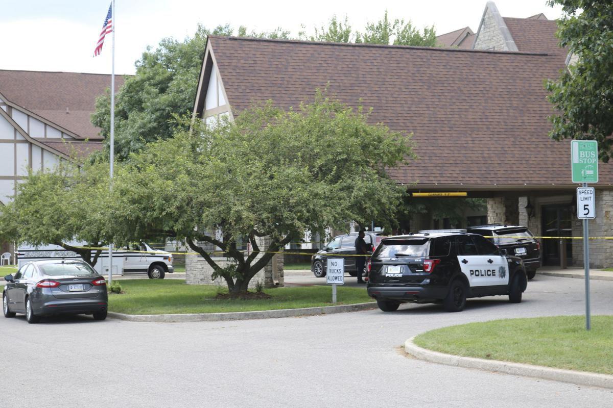 3 Dead 1 Wounded In Indiana Apartment Complex Shooting Don T
