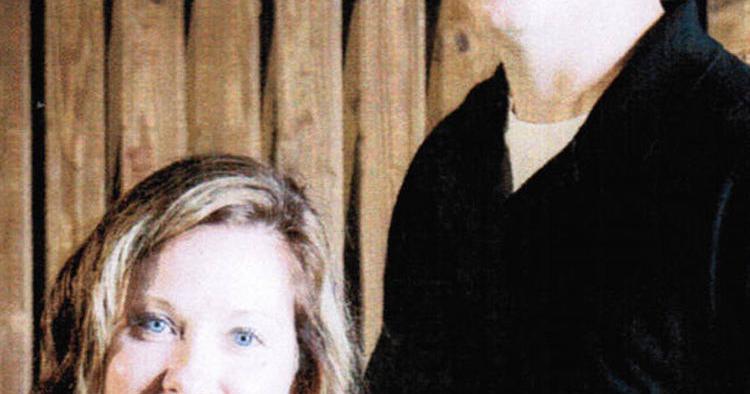 Sarah E. Rortvedt and John P. Vahle | Community | commercial-news.com