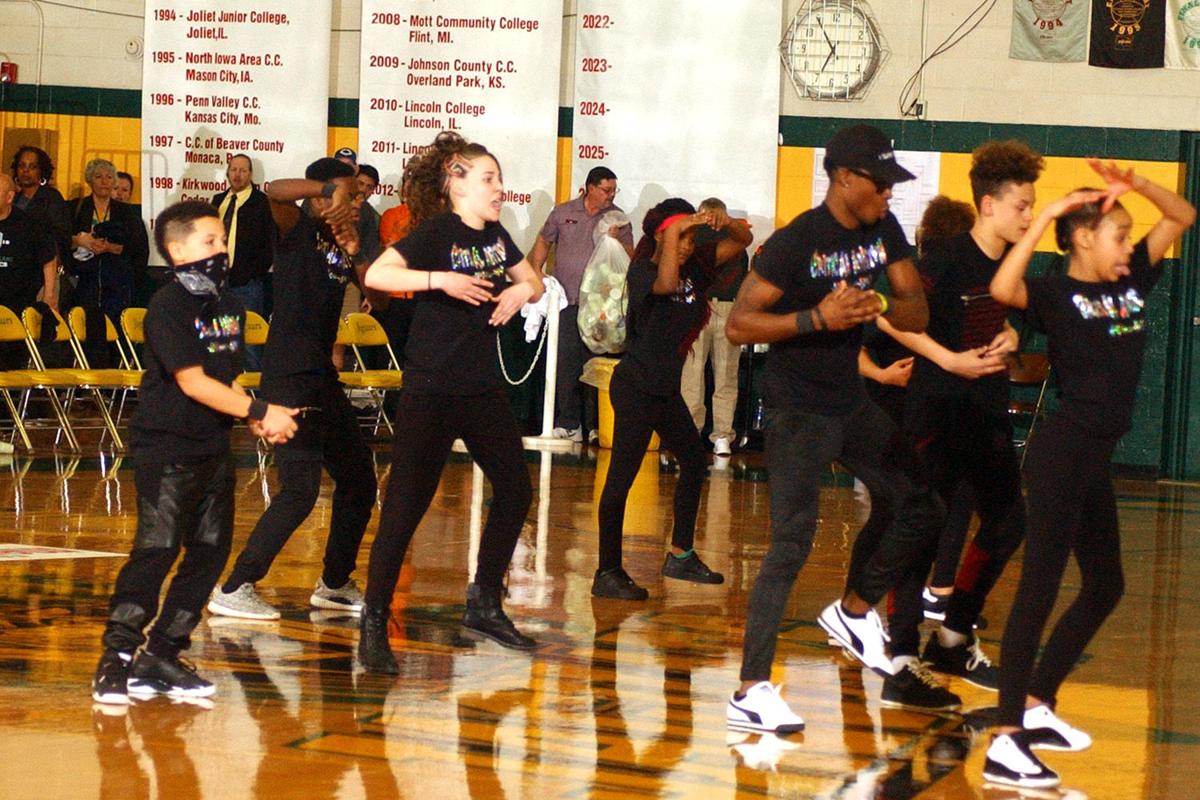 Dance team 02