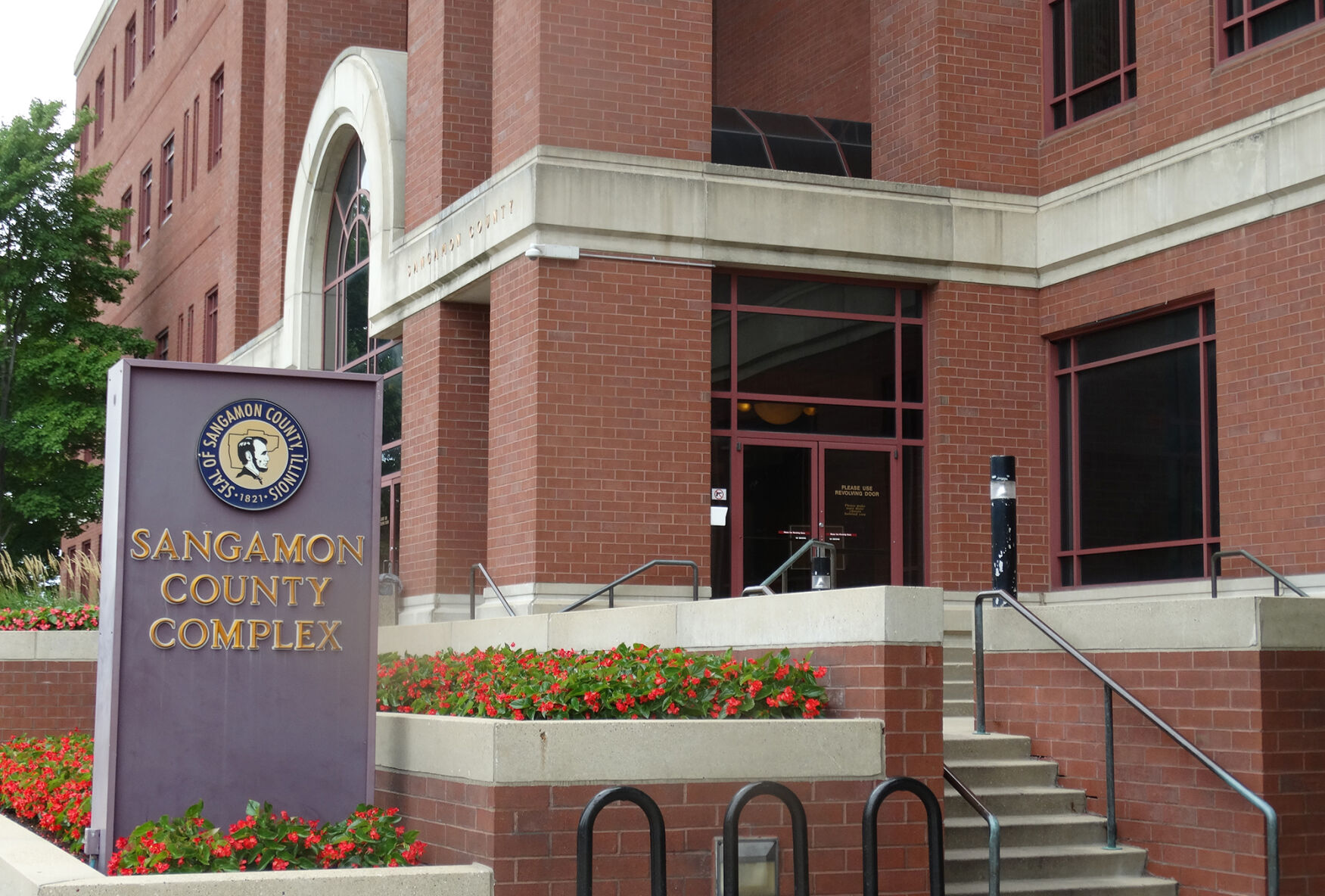 Sangamon County Sheriff’s deputy charged with first-degree murder ...