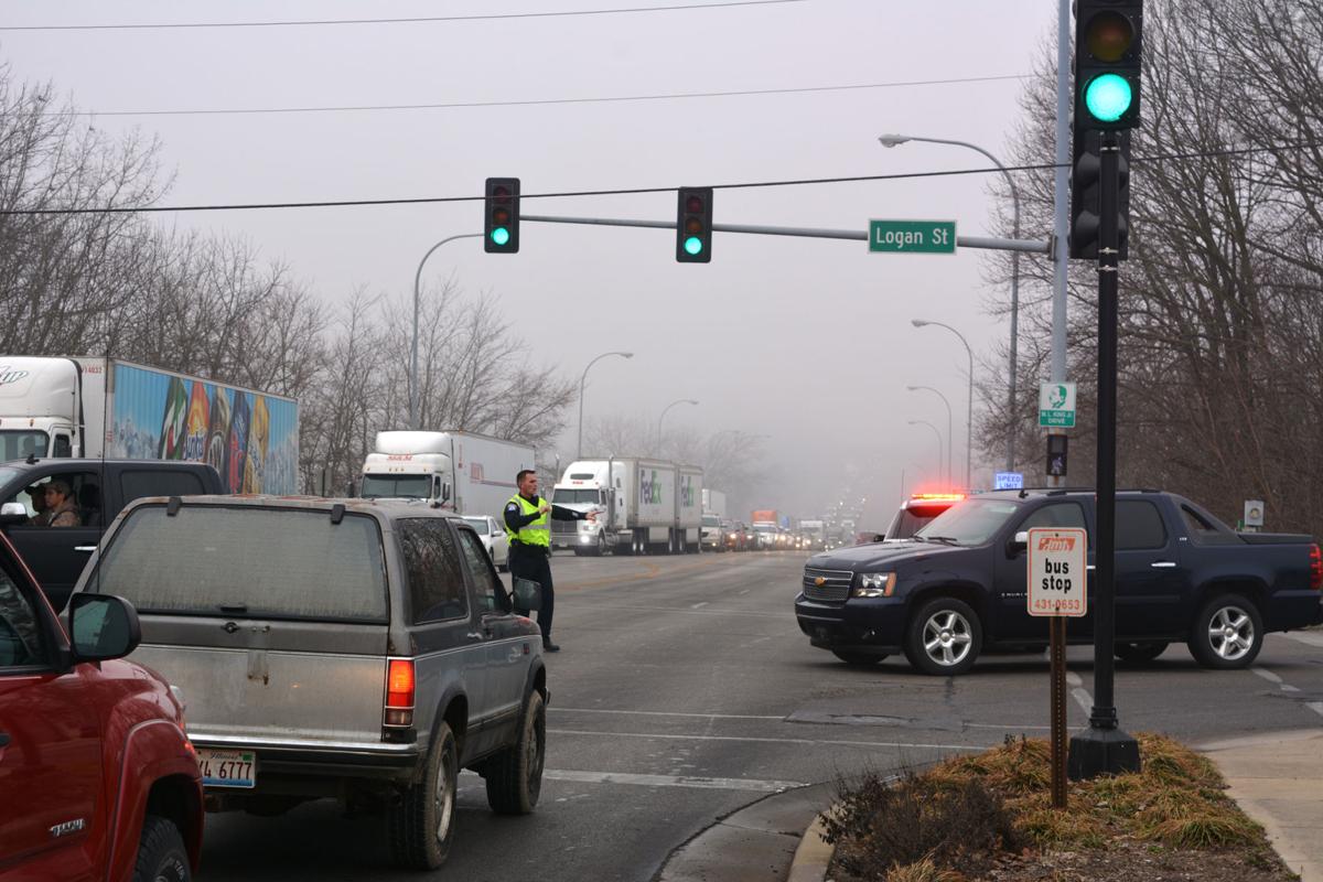 One dead in I-74 crash | News | commercial-news.com One dead in I-74 cra