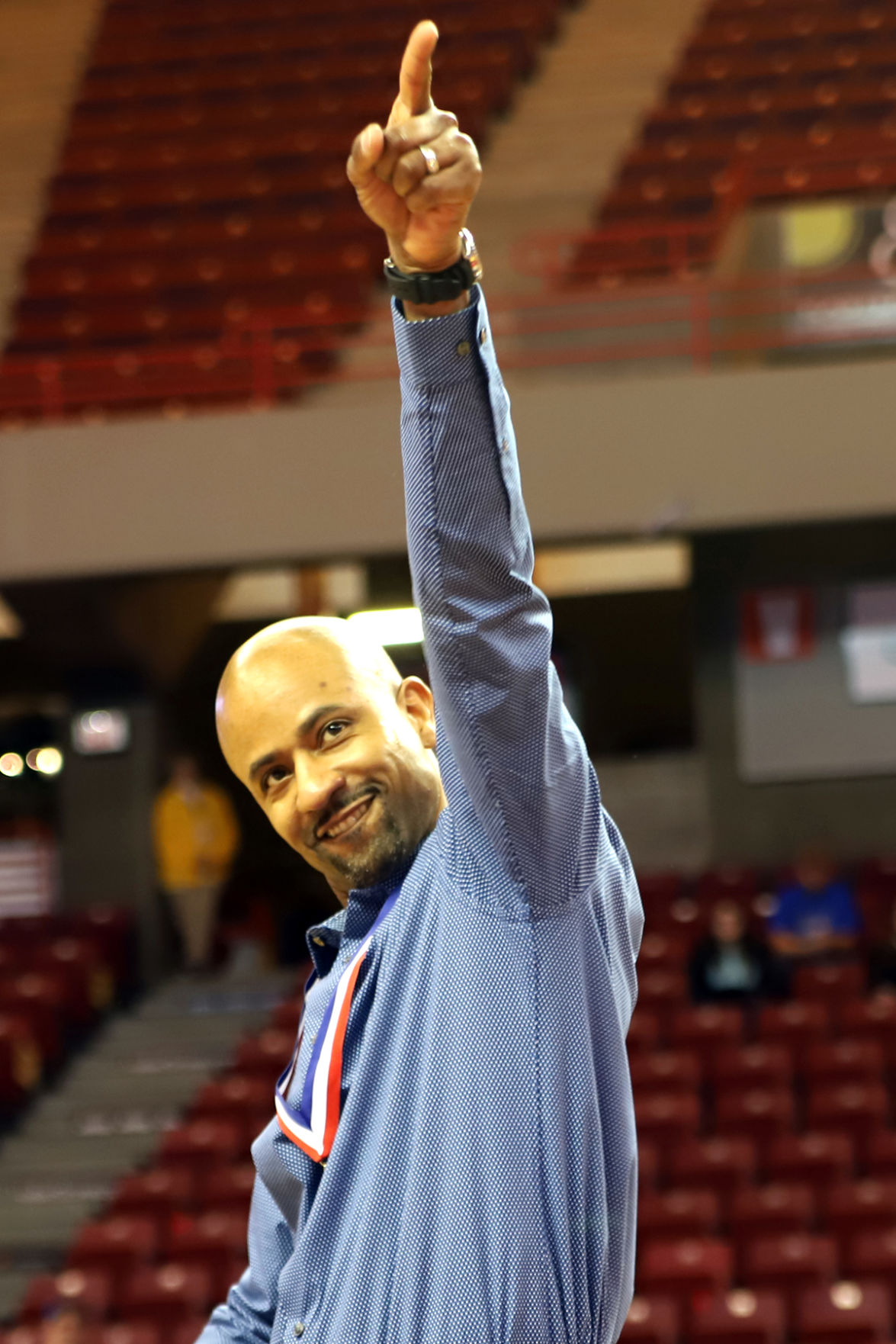 Keith Peoples trophy.jpg