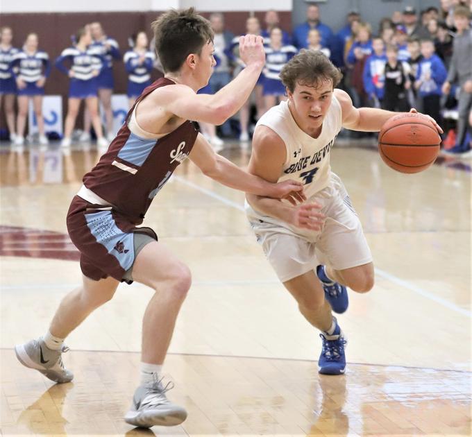 Bismarck Henning Rossville Alvin Plays For Sectional Title