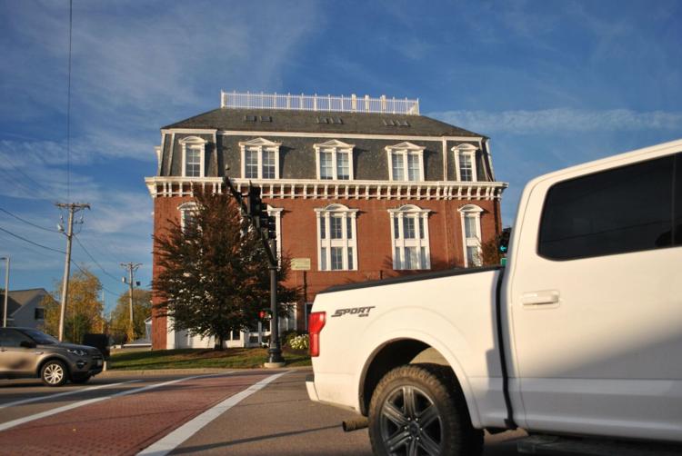 Downtown to see improvements after Select Board narrowly accepts $500K grant