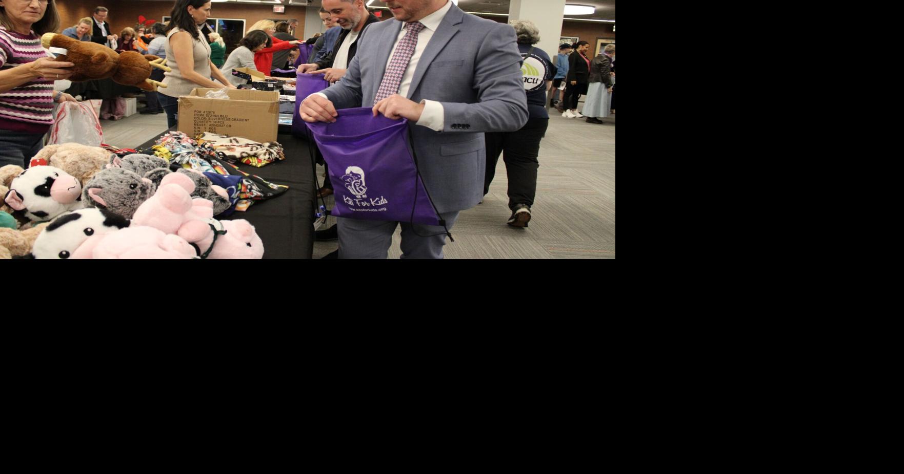 Volunteers assemble 400 kits for less fortunate children | Marlborough ...