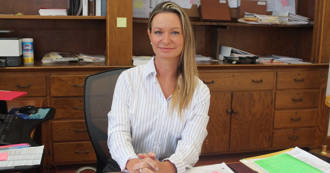 Select Board praises Northborough town administrator in annual evaluation