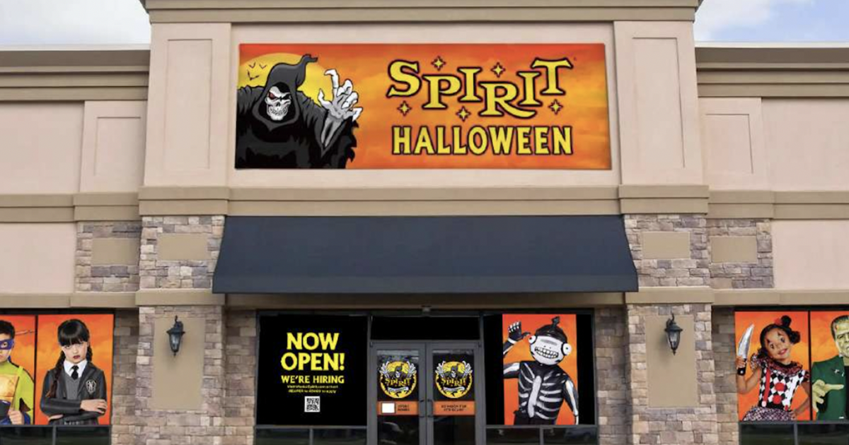 Spirit Halloween Store Opening