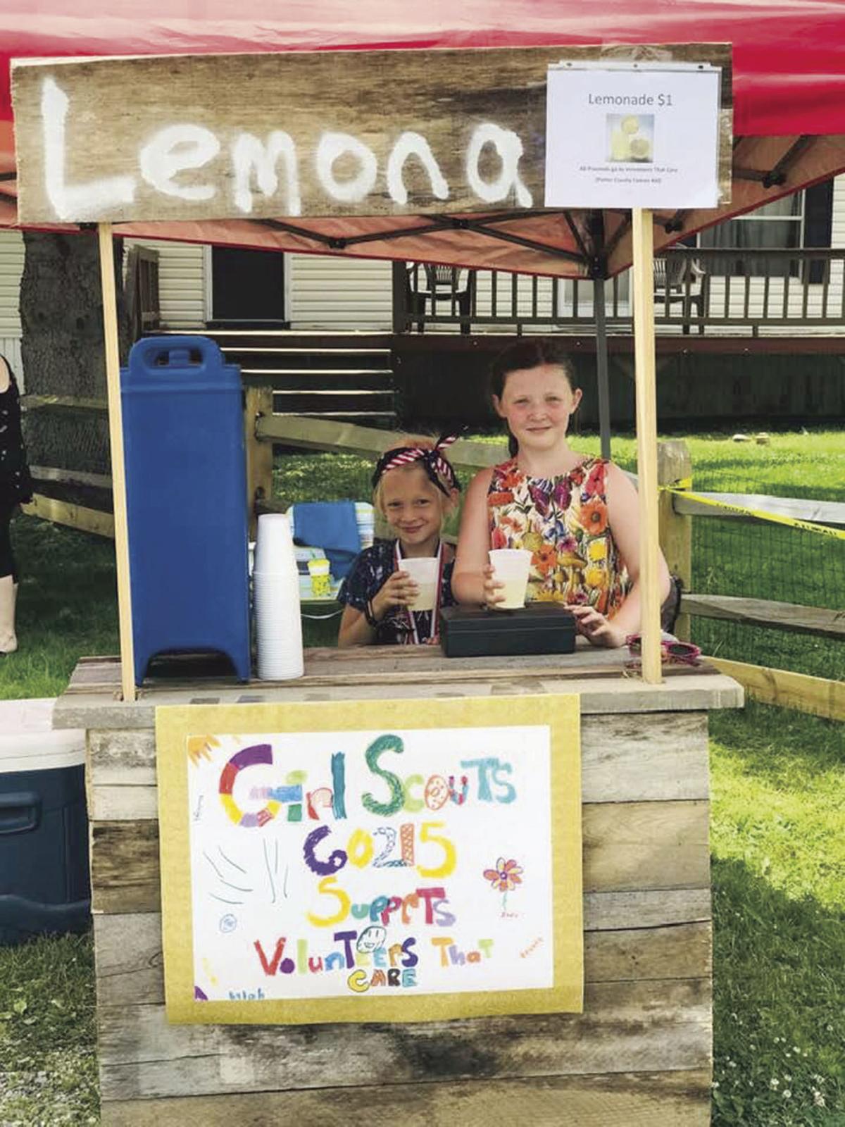 Galeton Girl Scouts help with the race