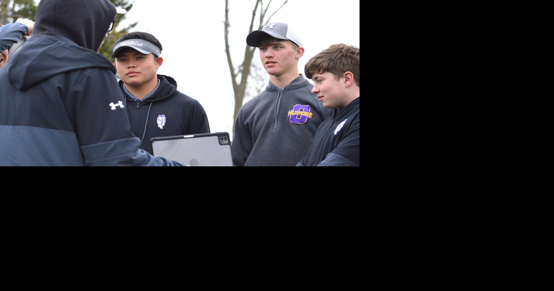 PHOTOS: Oelwein golf triangular Oelwein Daily Register