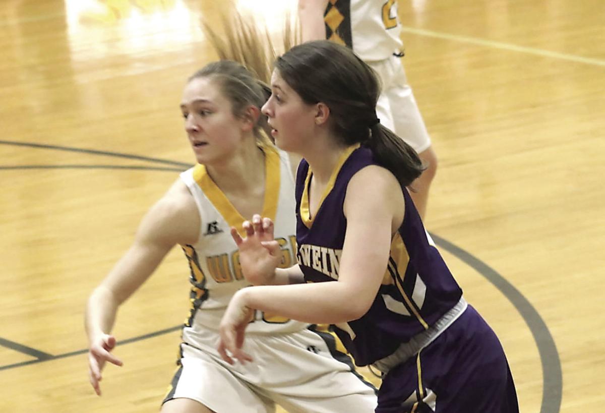 Basketball Wv Girls Win One Lose One Sports