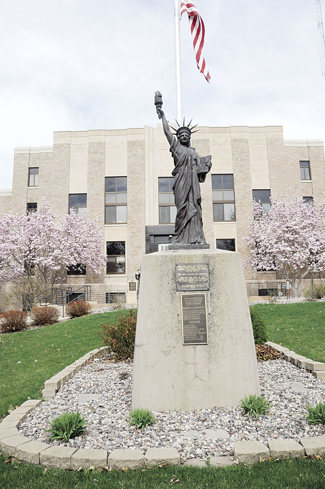 Bremer County Courthouse news - Vimarsana News