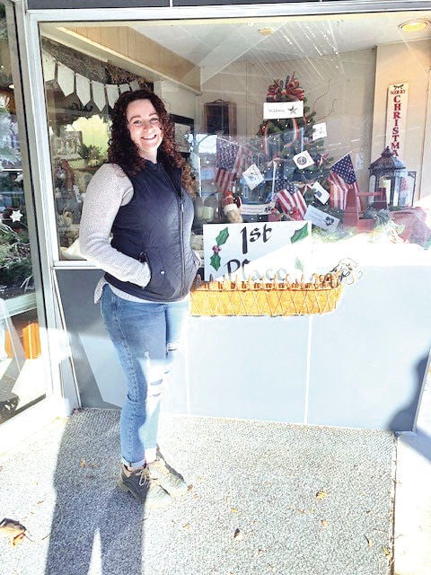 Oelwein Old Time Christmas 2022 Olde Tyme Christmas Window Contest Winners Announced | Oelwein Daily  Register | Communitynewspapergroup.com