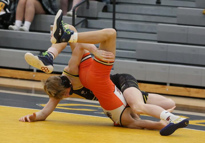WAMAC Rivals Meet at Center Point Triangular | Vinton Newspapers ...