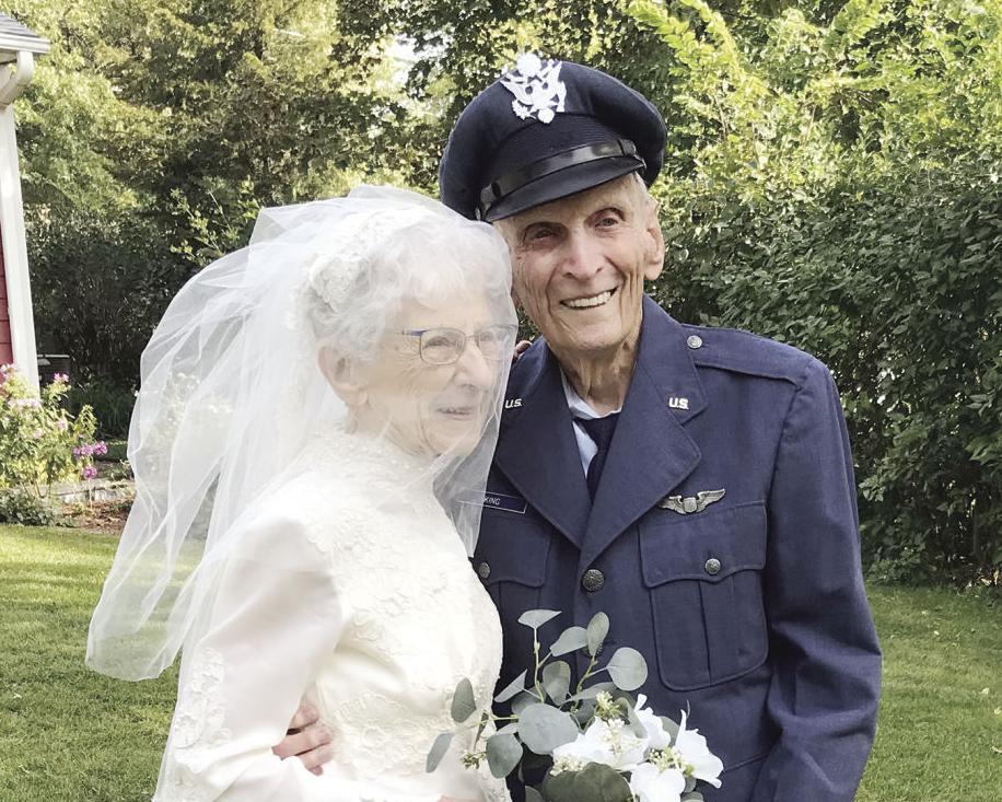 To love and to cherish: Kings celebrate 77th wedding anniversary with  outdoor photo session | Oelwein Daily Register | communitynewspapergroup.com