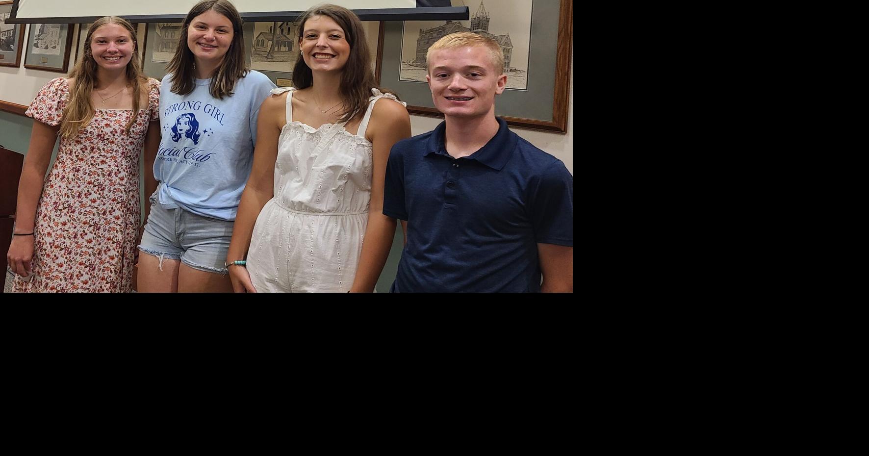 Waverly Rotary Club underwrites leadership conference for W-SR students