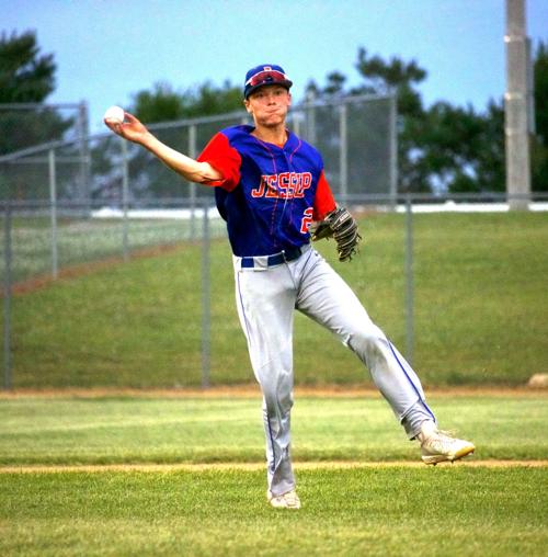 North Linn eliminates Jesup in pitcher’s duel
