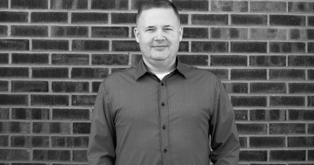 Matt Loomis appointed lead pastor at Crosspoint Church - Vimarsana News