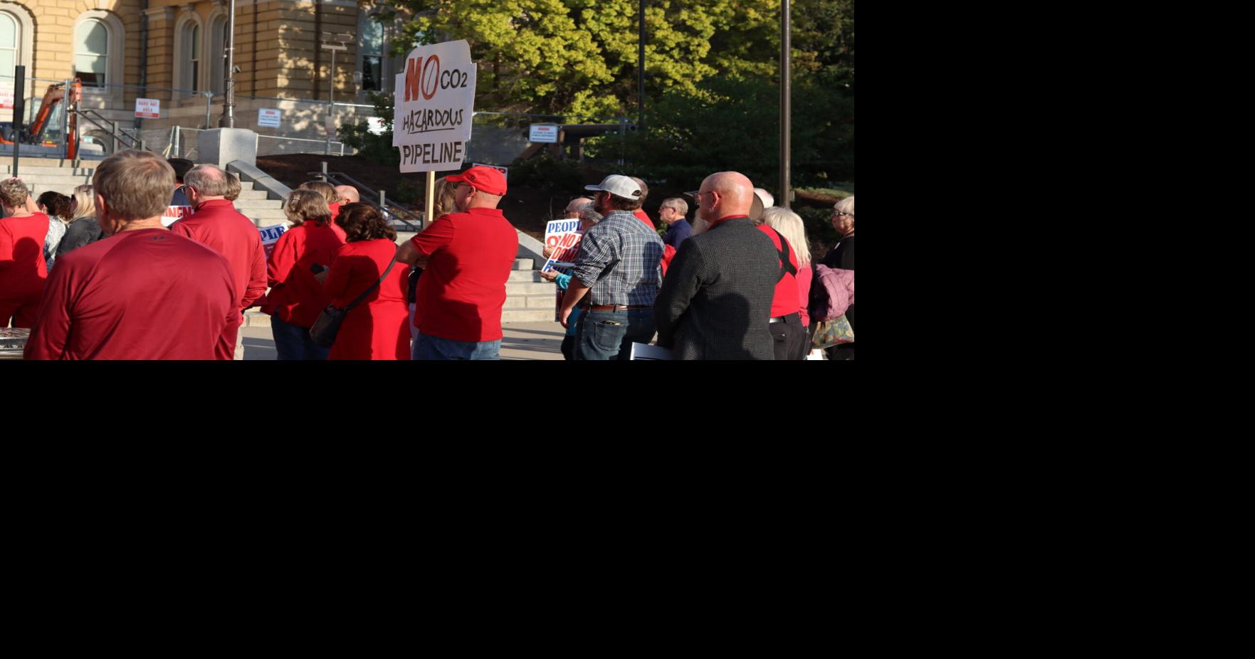 Iowa lawmakers rapidly advance forced pooling measure