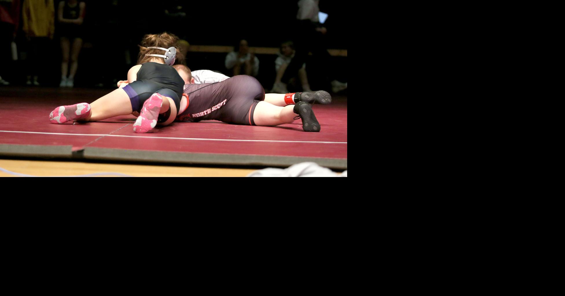 Area girls’ wrestling teams compete at Independence tournament