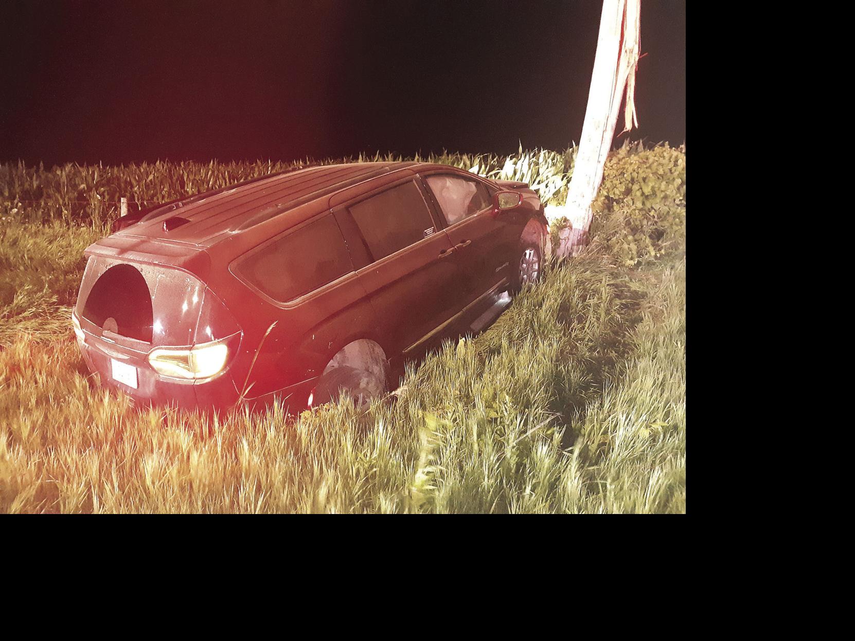 Oelwein Daily Register