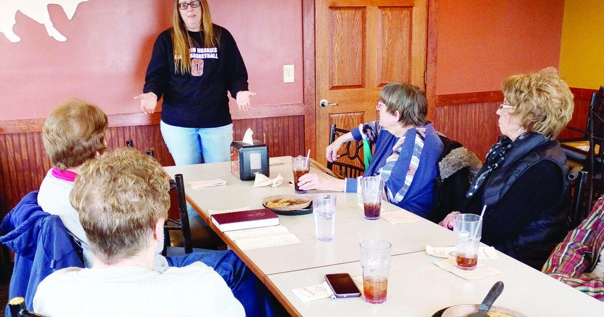 Hershey presents ‘A Slice of Business’ at P.E.O. meeting