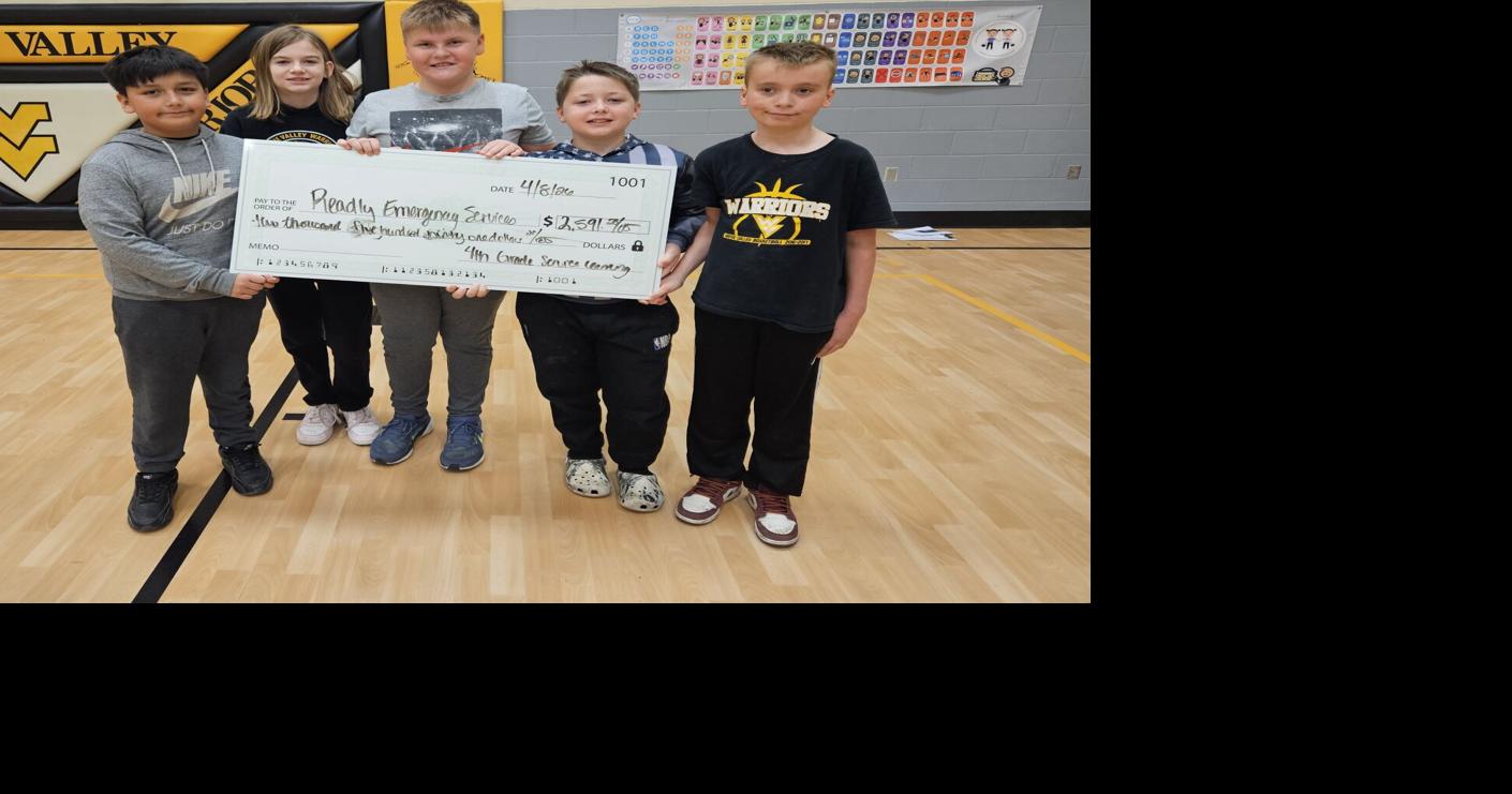 Little minds, big hearts: Readlyn Elementary group raises over $2,000 for new EMS building