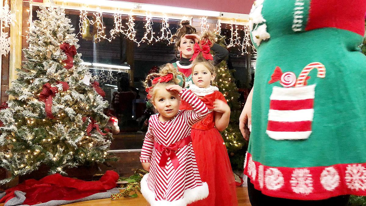 Waverly Christmas On Main 2022 Christmas Greetings On Main | Waverly Newspapers |  Communitynewspapergroup.com