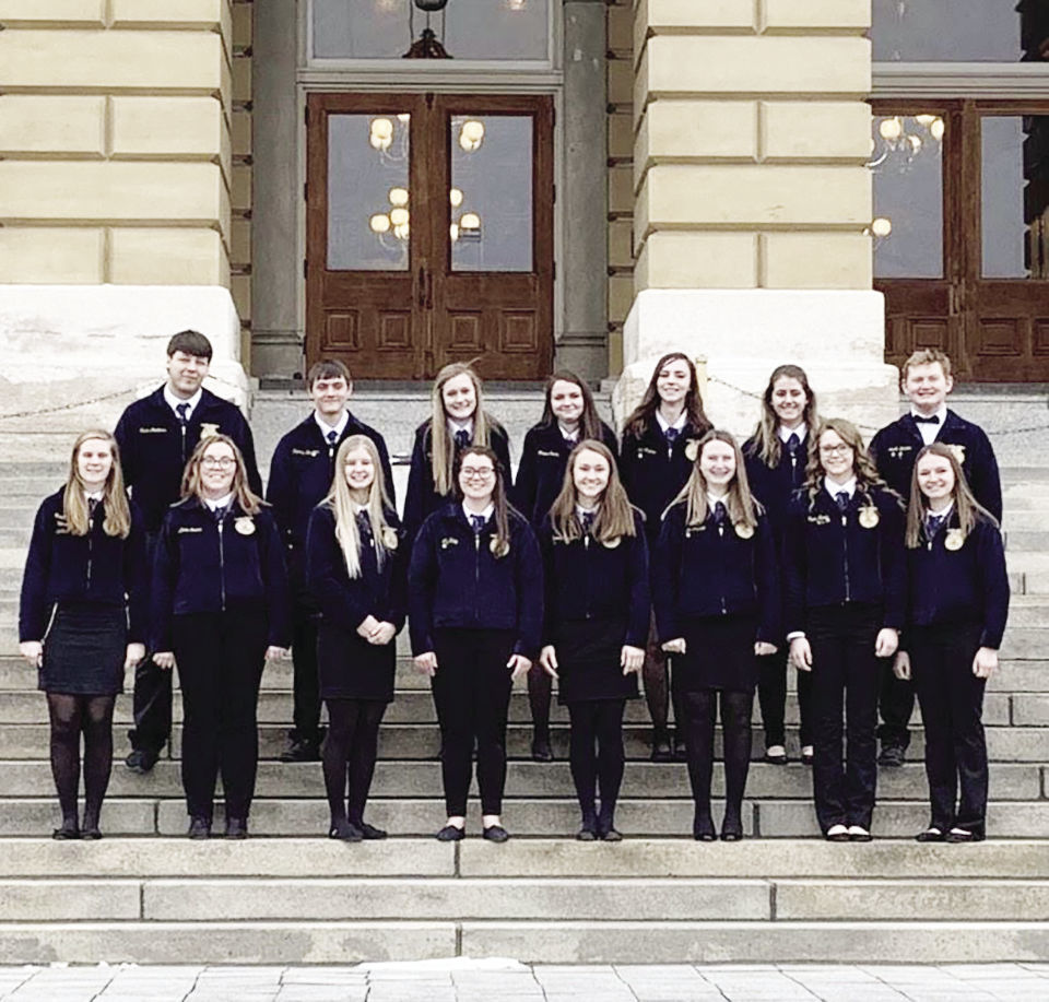 Oelwein FFA at Iowa Capitol