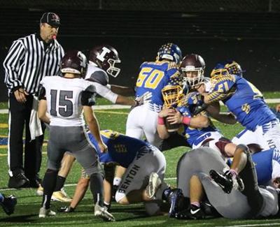 Bobcats Win Third Straight Top Mustangs 35 14 Vinton Newspapers