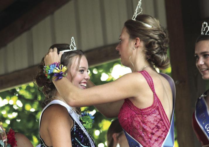 210722_ol_news_fair_queen_kime_crowned-img