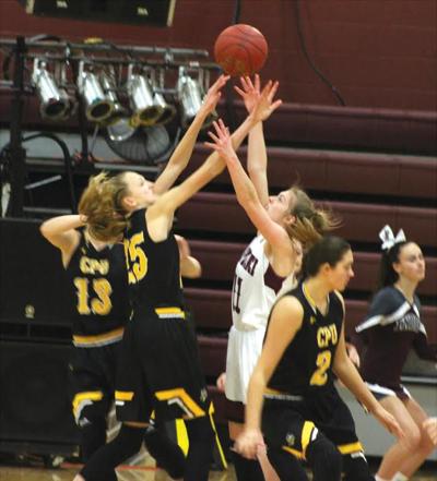Girls Prep Basketball Clear Creek Amana Drops Independence