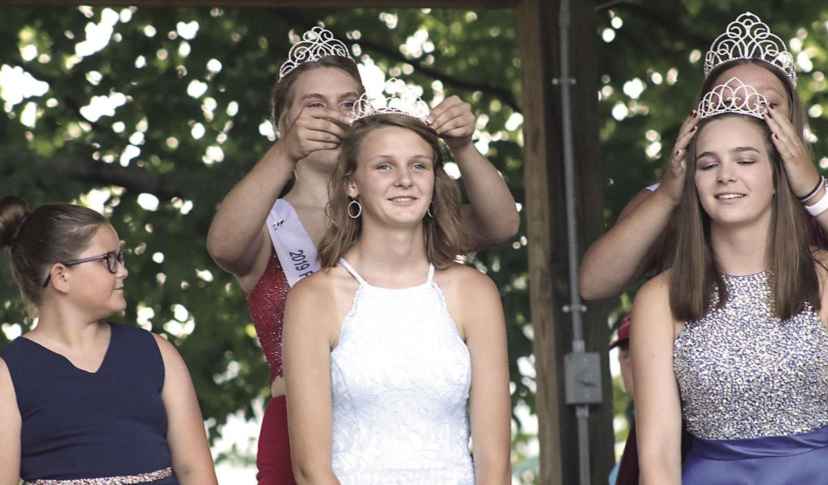 Dairy royalty crowning