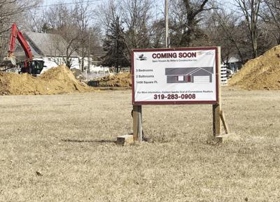 New Digs Spec House Project Gets Underway In City Oelwein Daily - 
