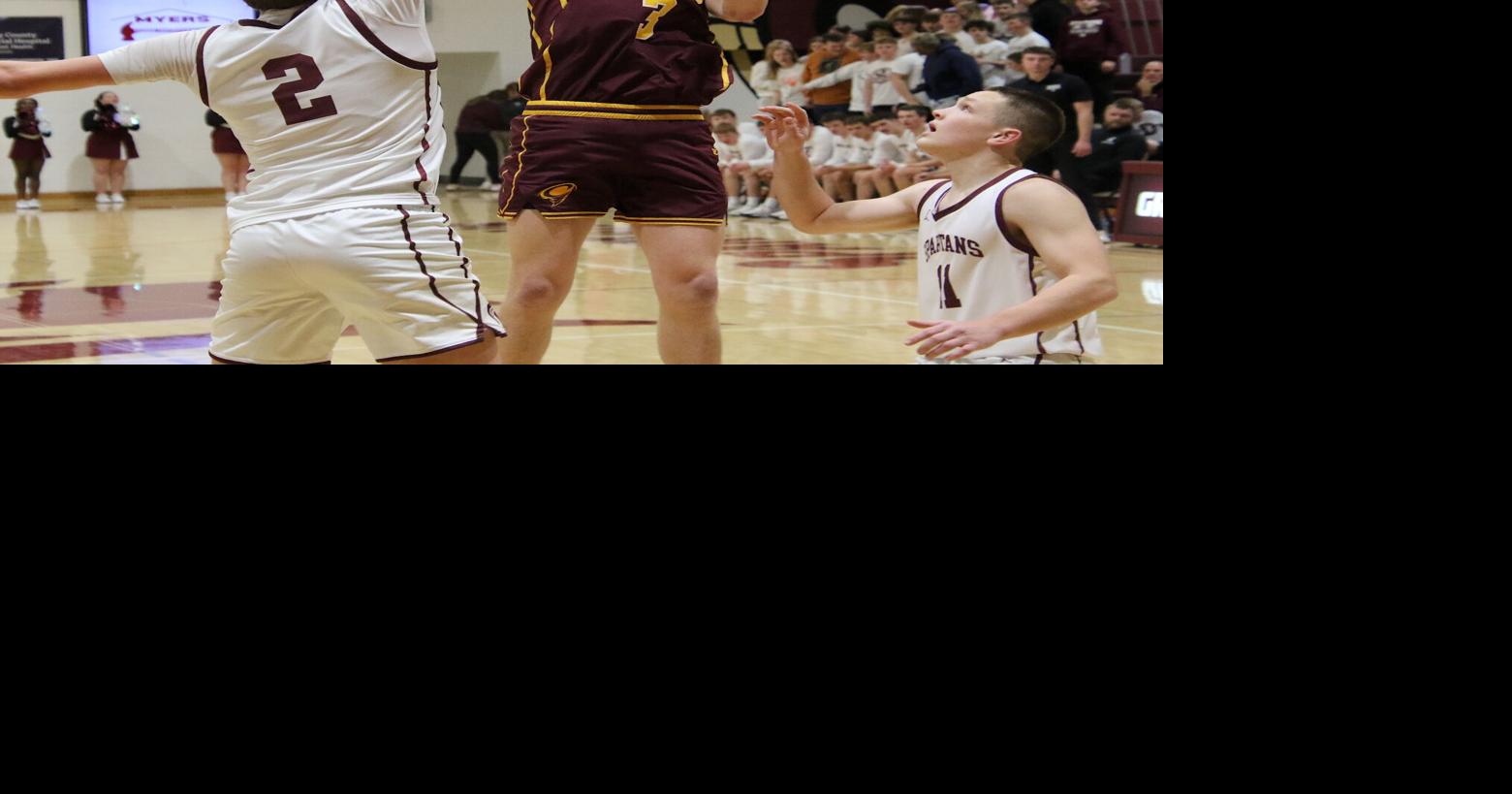 Denver boys fall just shy against undefeated Grundy Center