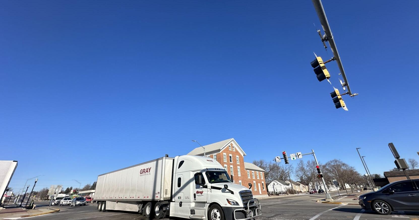 Waverly traffic camera ordinance passes first reading - Vimarsana News